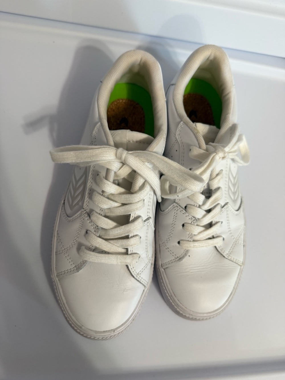 Cariuma Salvas Leather Sneakers Women's Size 8 White Tennis Shoes - Picture 4 of 7